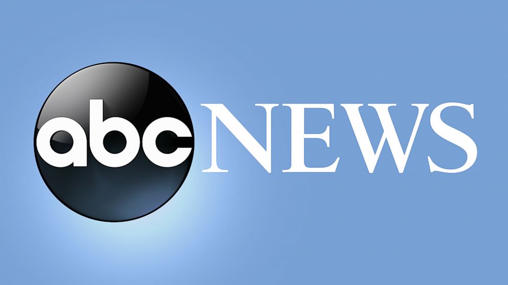 FAA launches inquiry into United flight incident involving a light pole on New Jersey Turnpike during Newark landing