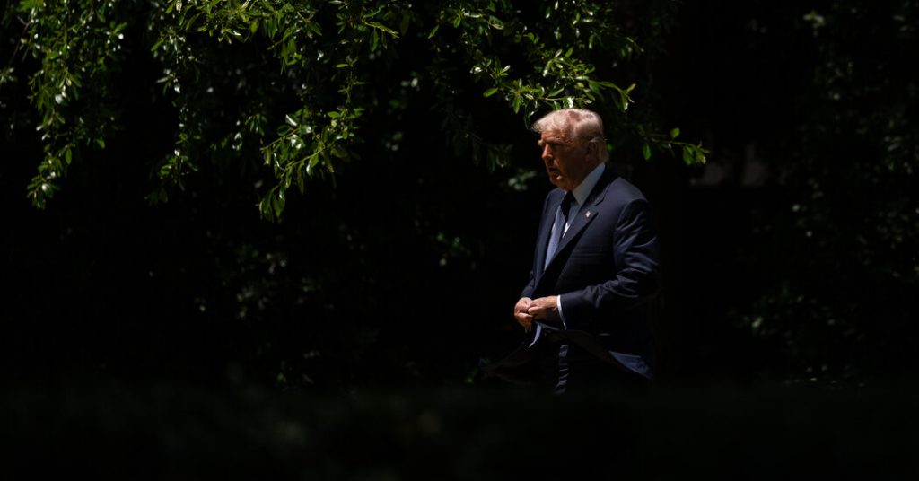 Federal Aviation Administration Worker Accused of Making Threats Against Trump