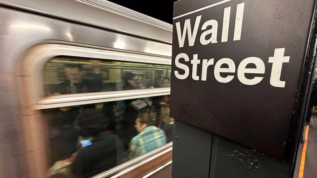 Global stock markets show varied performance as oil prices decline following heightened tensions in Iran.