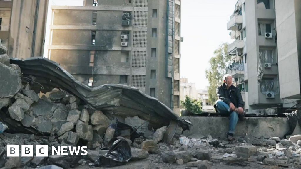 [Israeli Airstrikes Lead to Turmoil in Lebanon