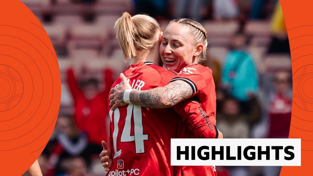 Lea Schuller nets late goal to secure draw for Manchester United against Brighton in WSL match.