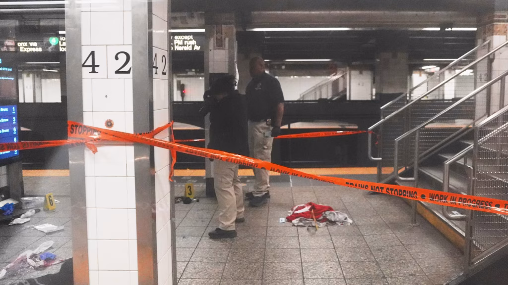 NYPD publishes footage of shooting incident involving a machete attack at Grand Central Terminal.