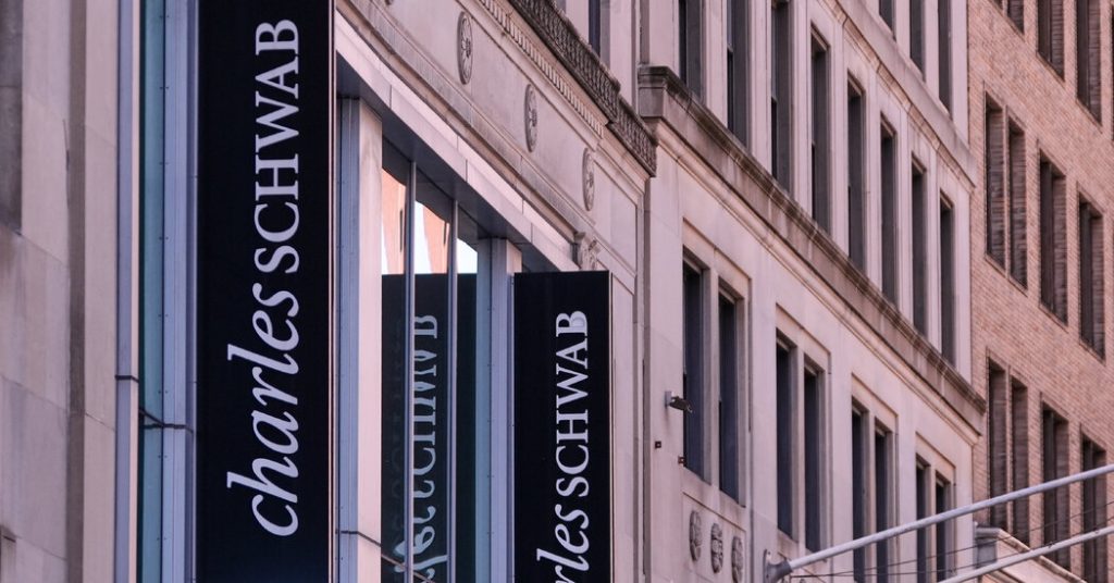 Schwab Subsidiary Suspends Customer Contributions to Southern Poverty Law Center