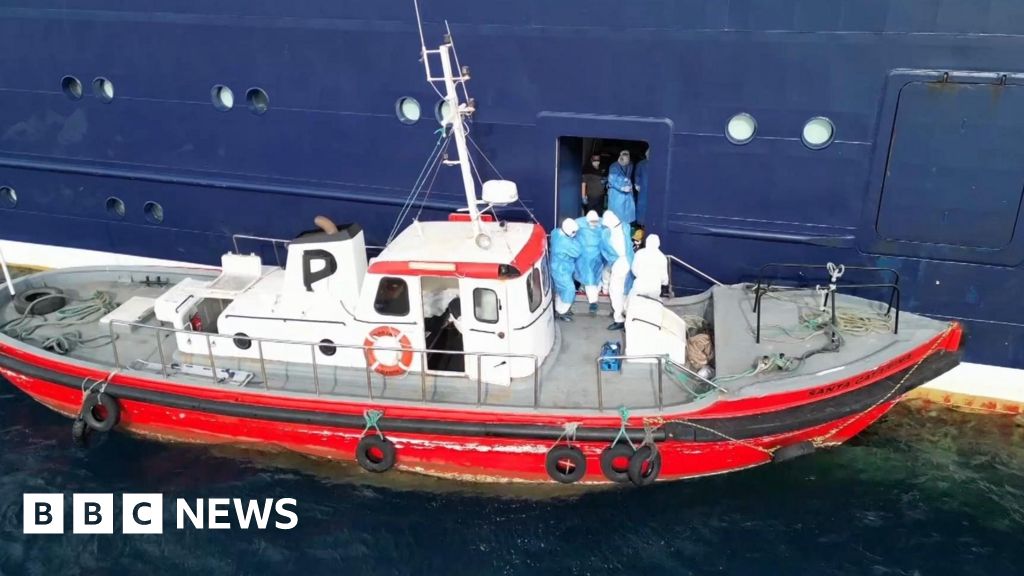 Three individuals have been rescued from a vessel near Cape Verde.